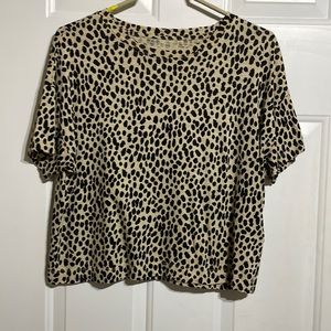 Banana Republic New Without TagsAnimal Print Crop Top Size Medium